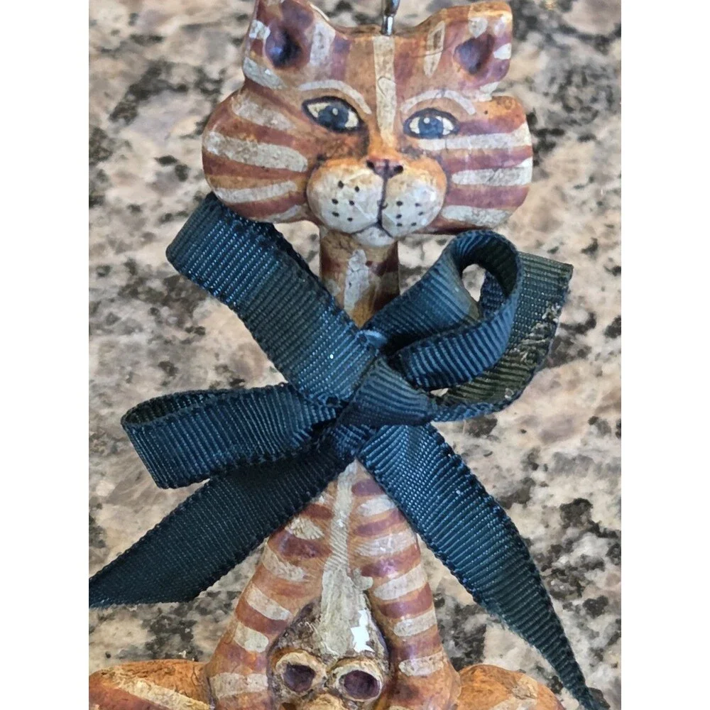 Kurt Adler Yellow Stripe Cat with Mouse & Wreath Christmas Ornament